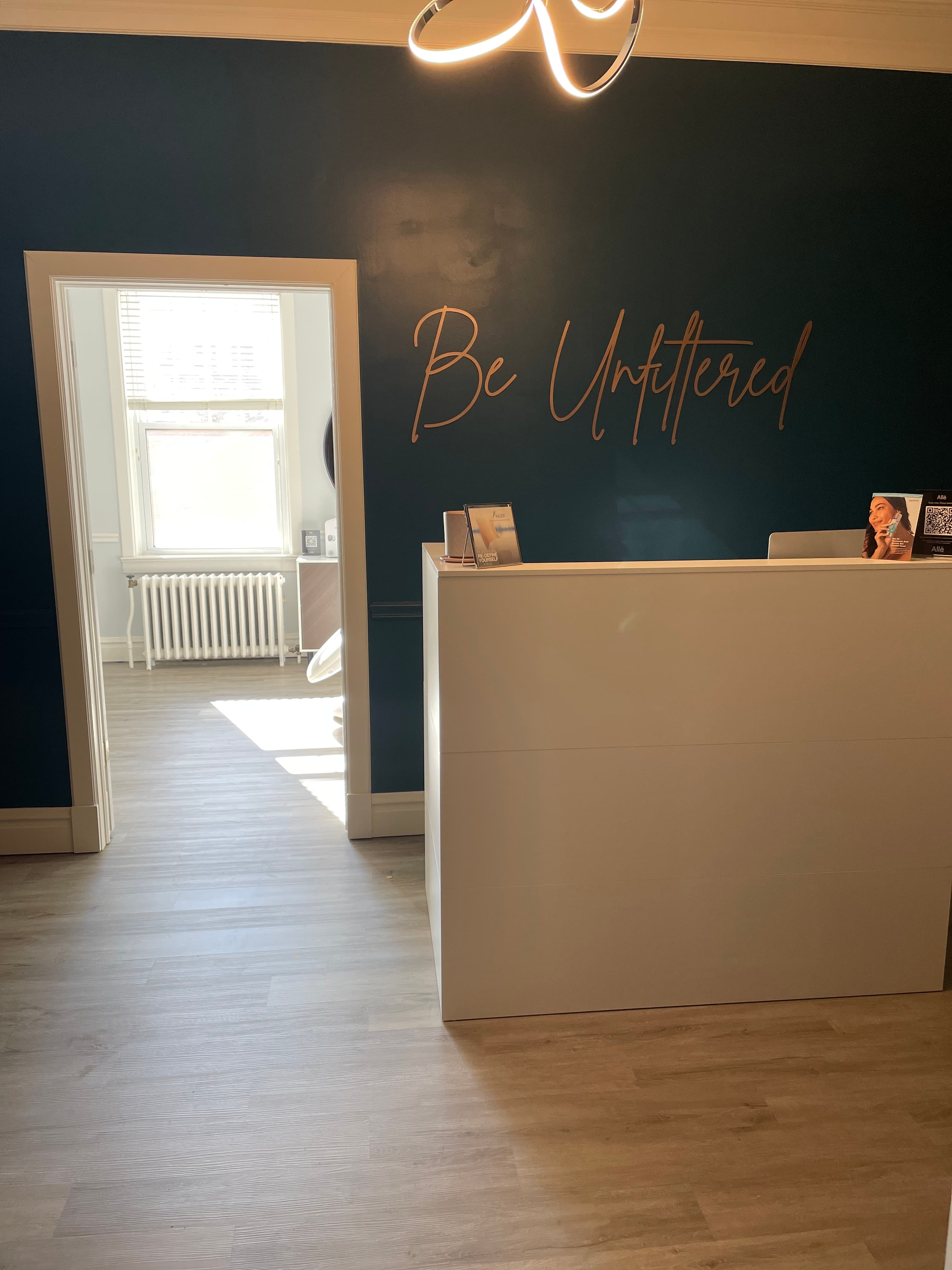 Unfiltered Cosmetic Surgery + Aesthetic Medicine photo 4