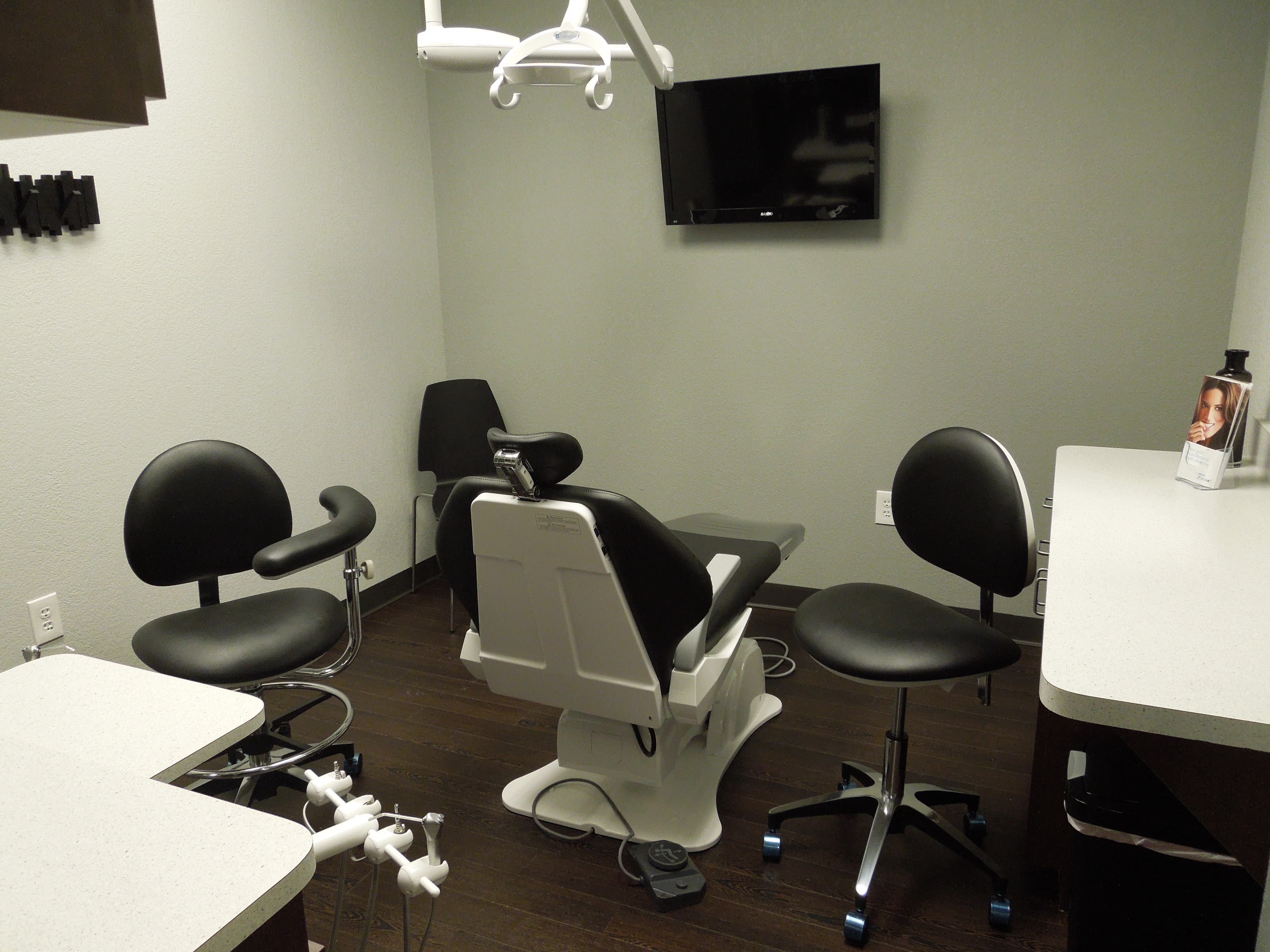 Dr. Ashley Murrey photo 8
