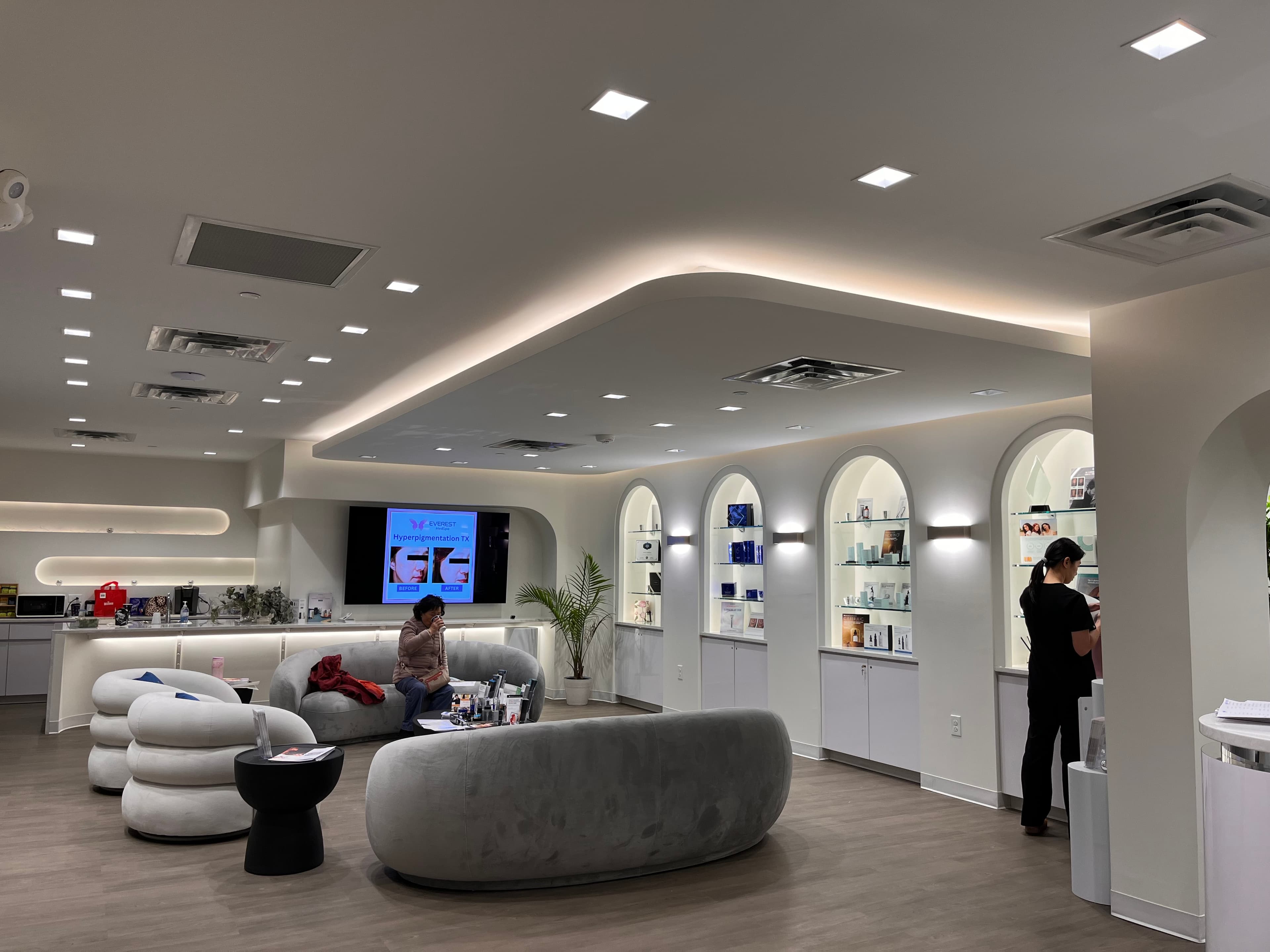 Everest Medspa photo 14