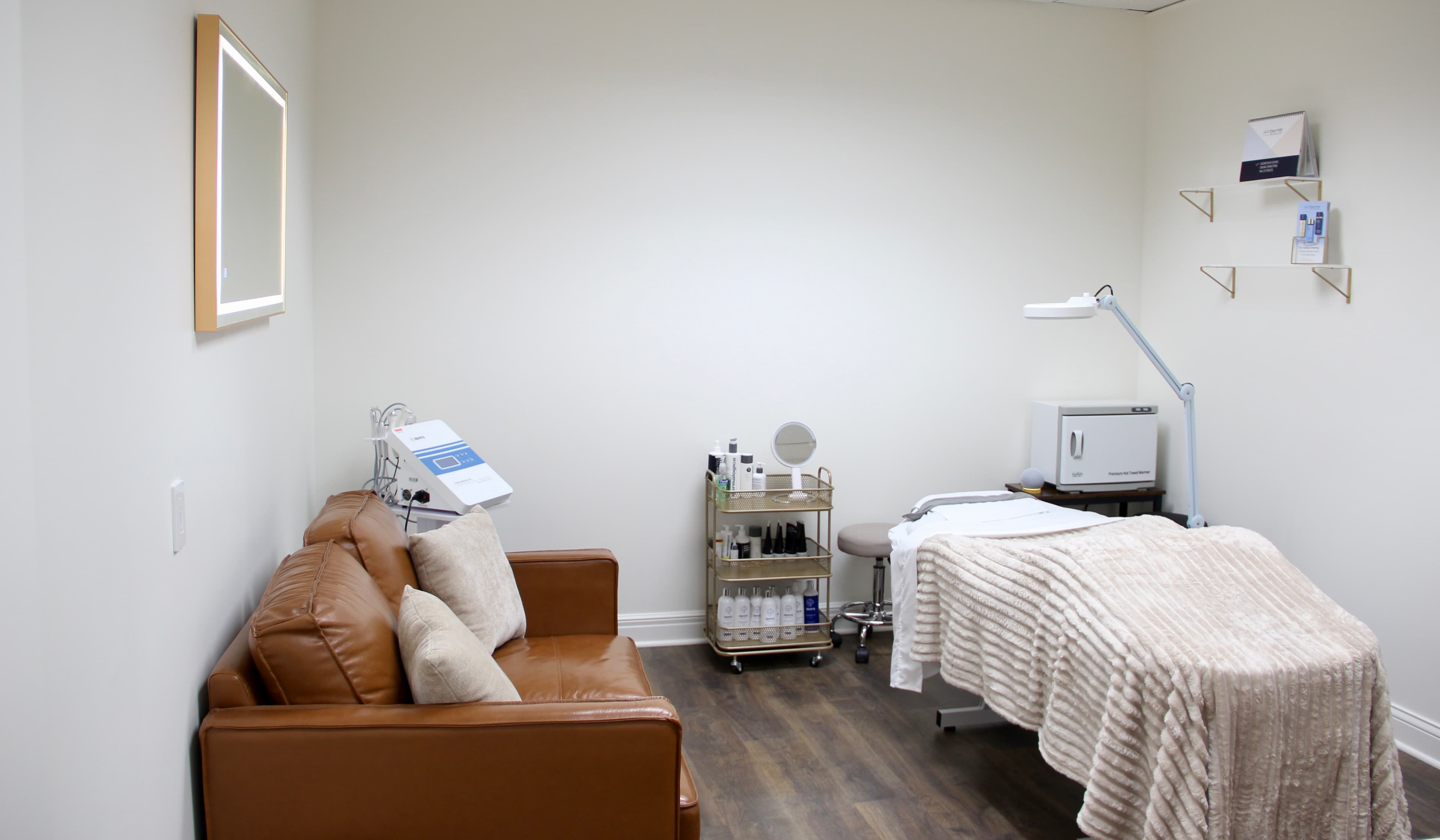 PHOENIX HEALTH OASIS photo 30