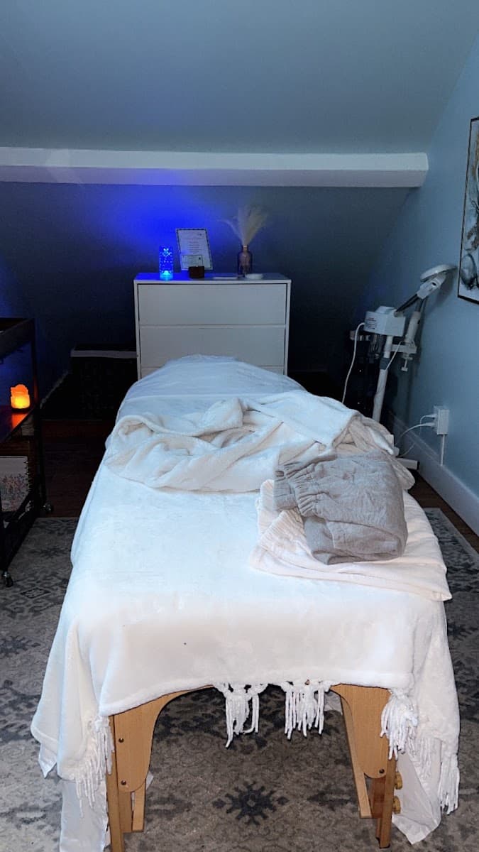 Skin Glow & Lush Lash Spa photo 1 of 8