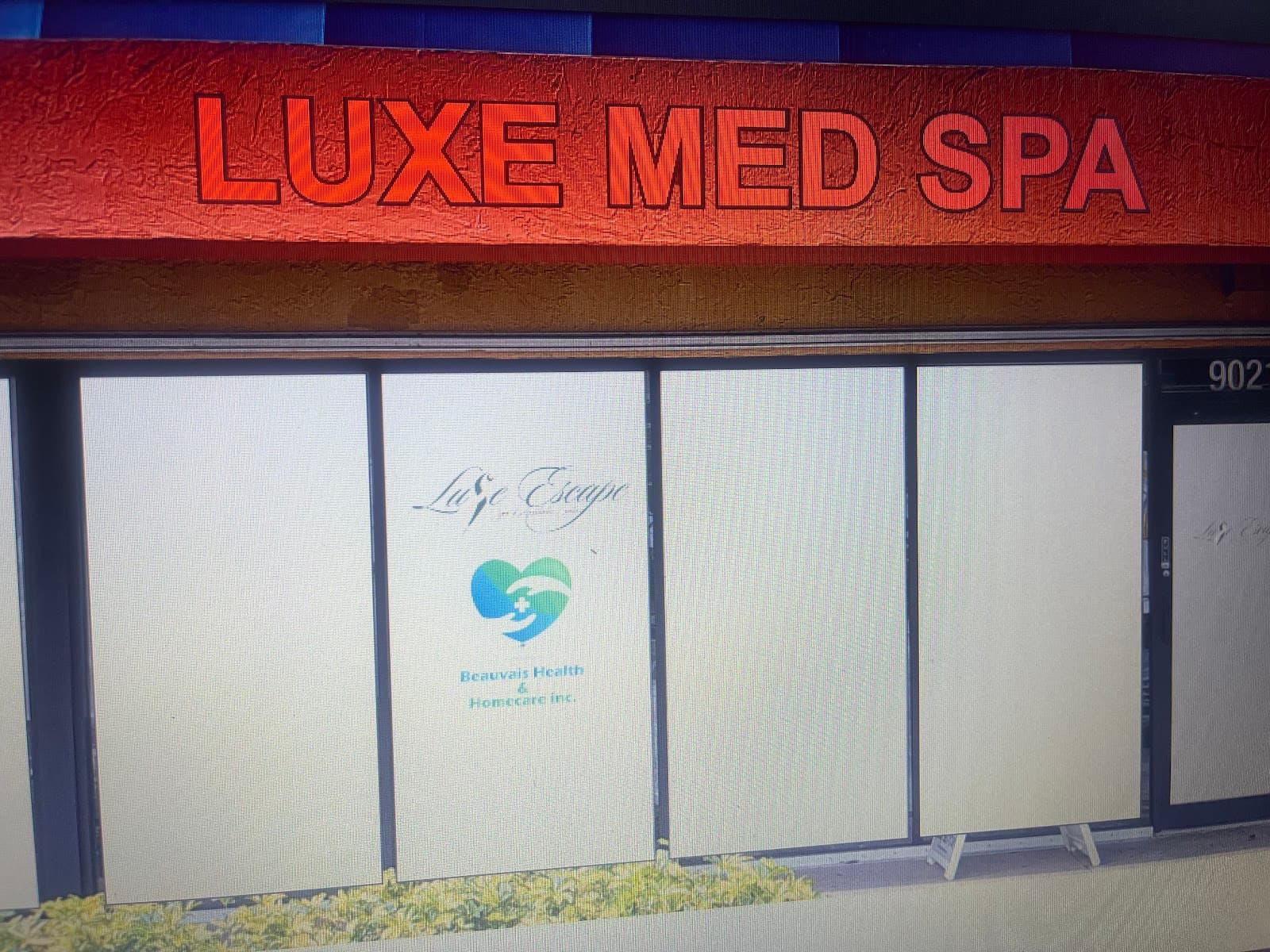Luxe Escape