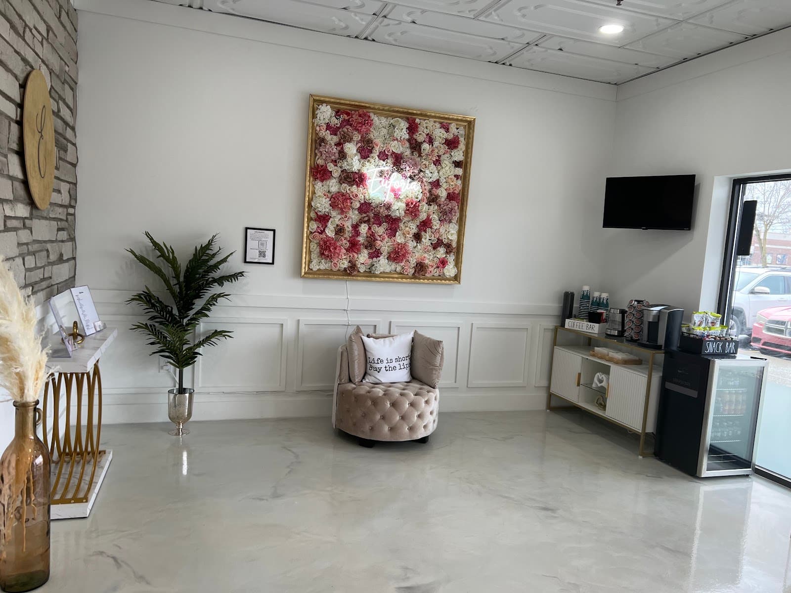 Euforia Beauty & IV Spa