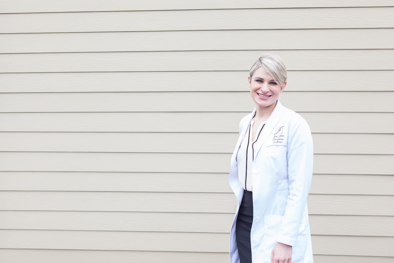 Frontier Dermatology (Vancouver)