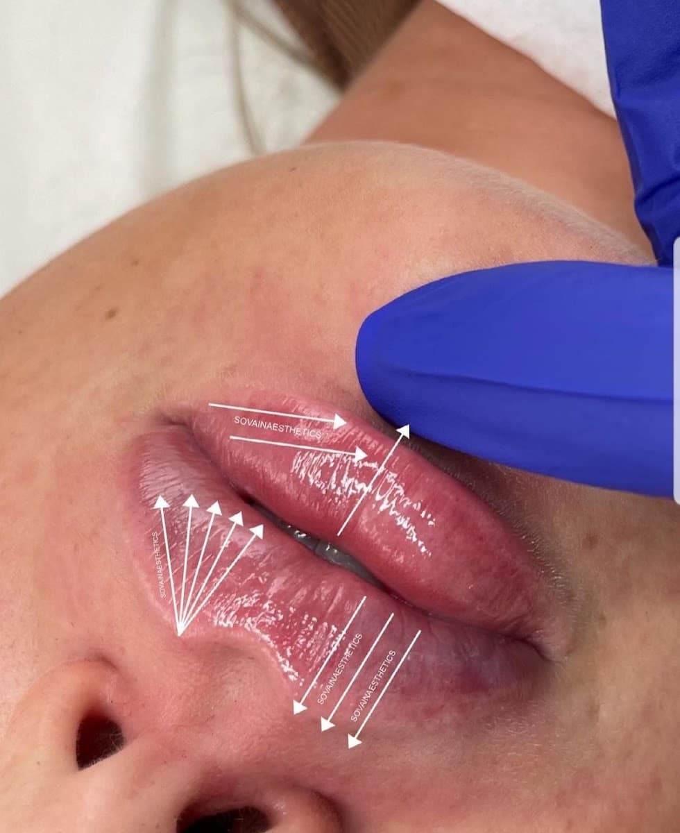 Medical photo 1 of 8