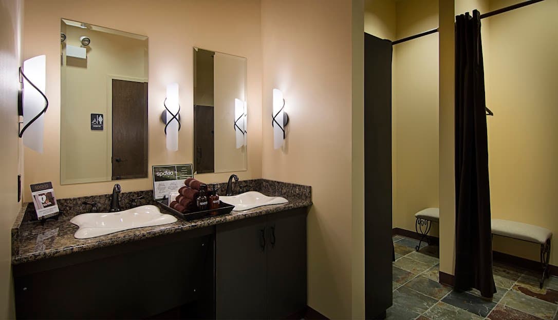Abby body massage/spa photo 1 of 7