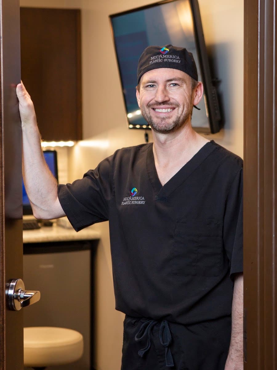 MidAmerica Plastic Surgery: Ryan Diederich, MD