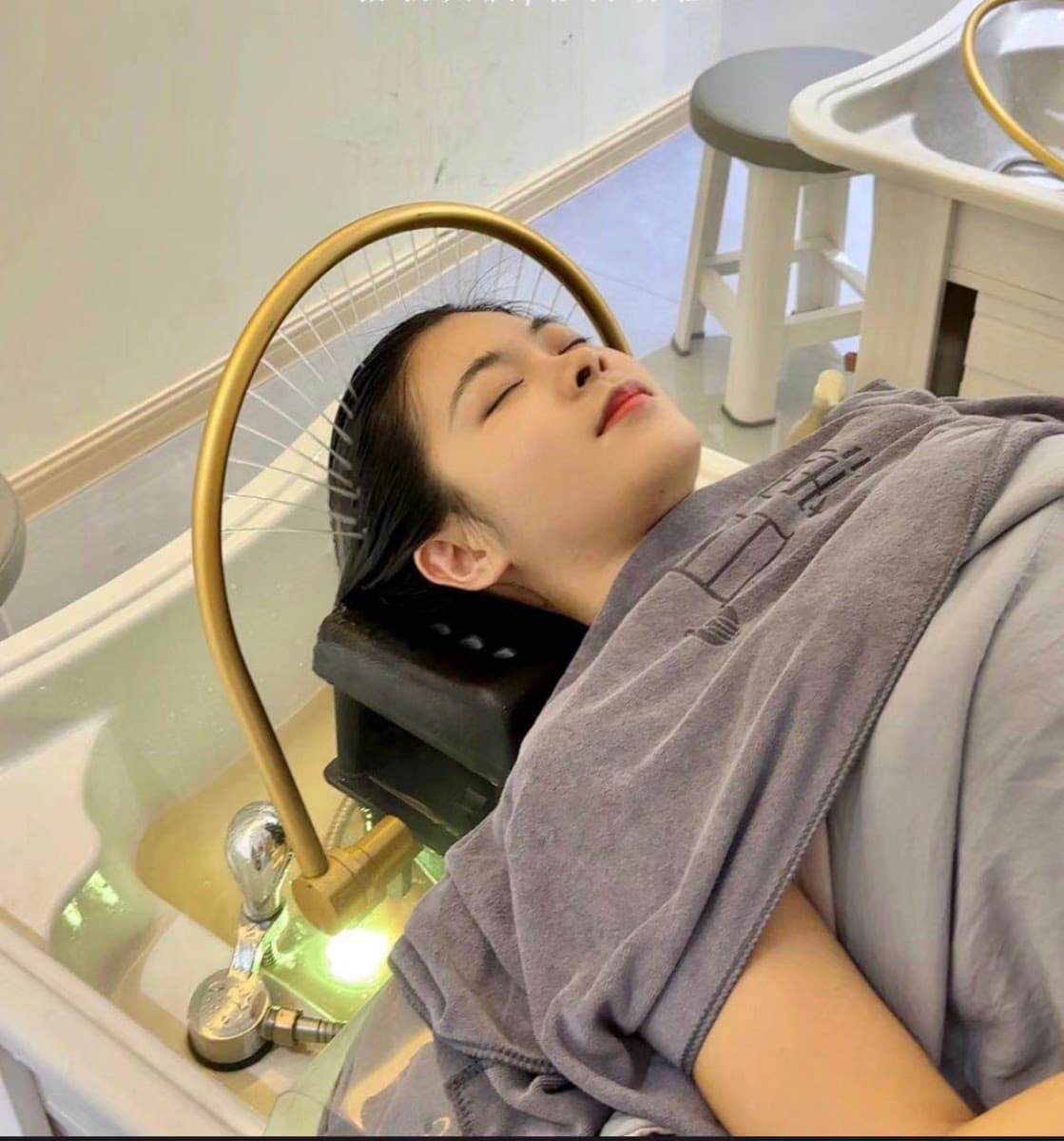 Revive Head and Body Spa