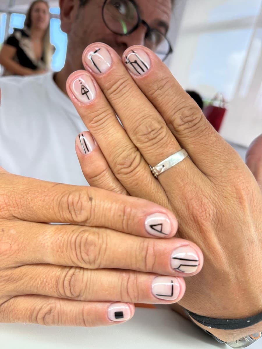 Oh My Gloss! Nails & Beauty Studio