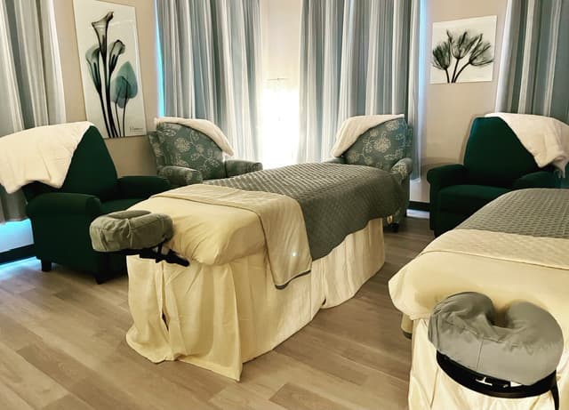 Saratoga Springs Plastic Surgery - Dimitri Koumanis, MD