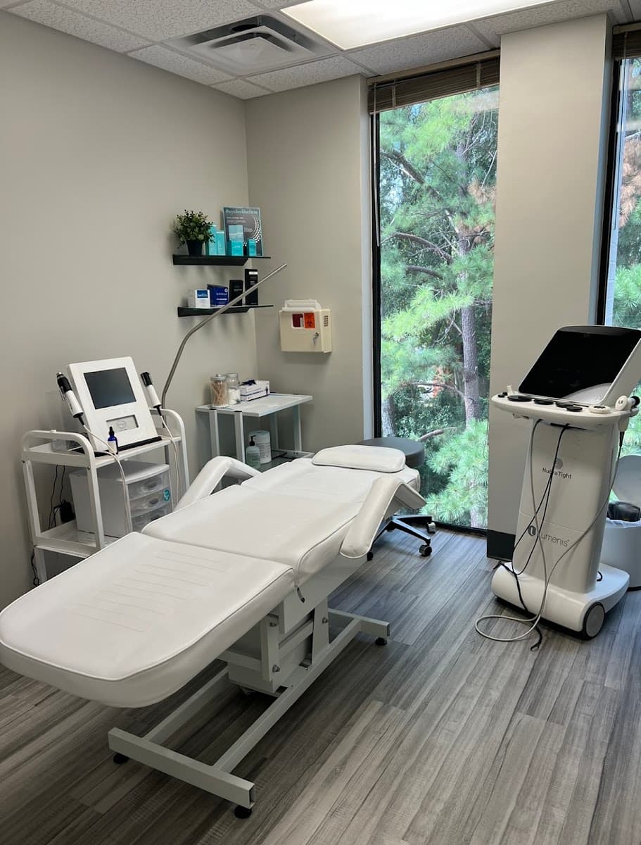 Aqua Medical Spa - Tucker photo 1 of 5