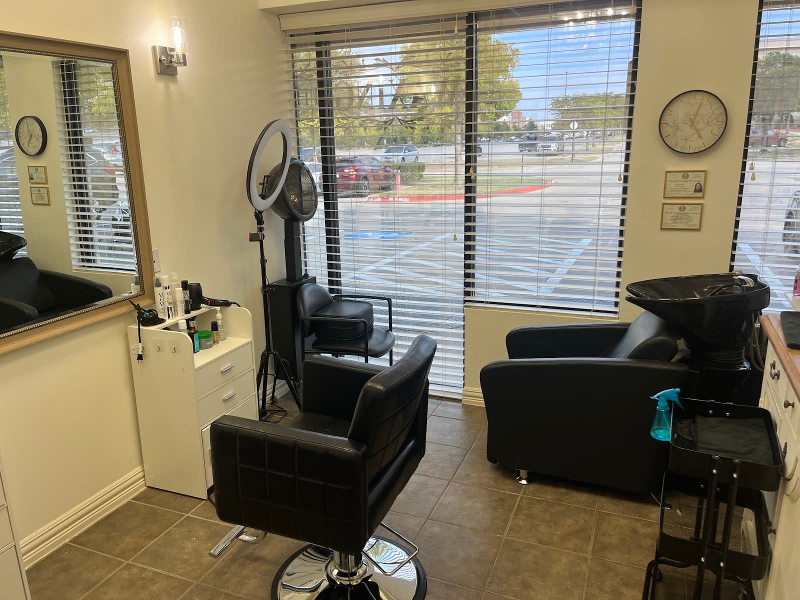Firewheel Salons