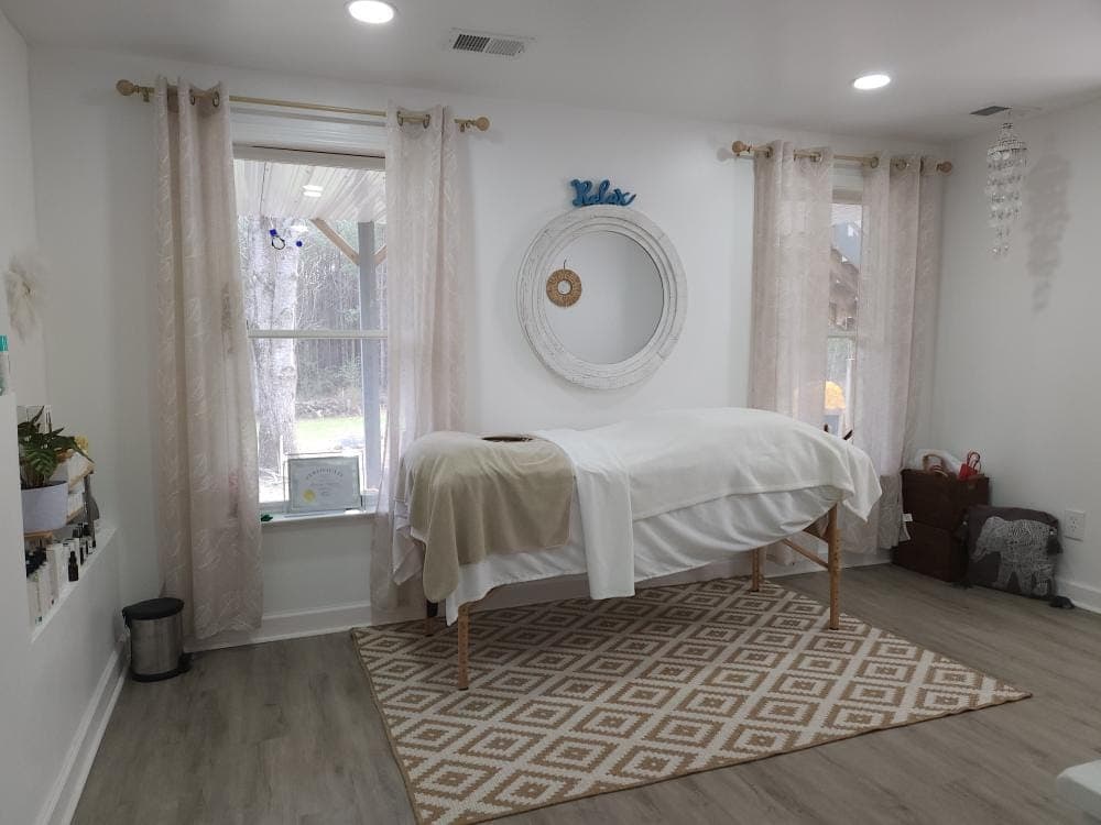THE MODERN HUE Corrective Skin Care, Lawrenceville Georgia
