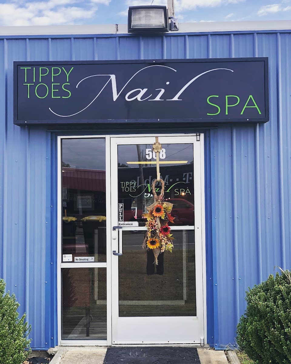 Tippy Toes Nail Spa photo 1 of 2