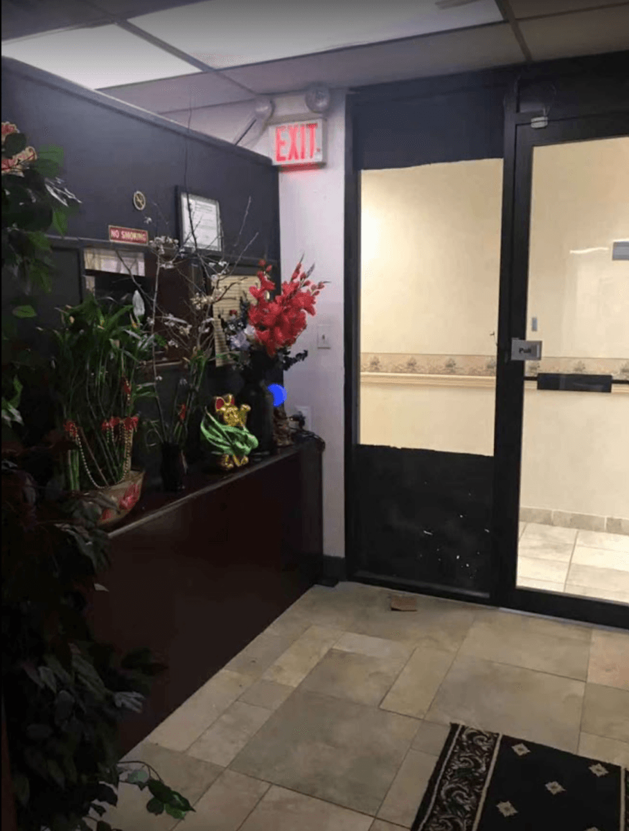 Day Spa Massage photo 1 of 6