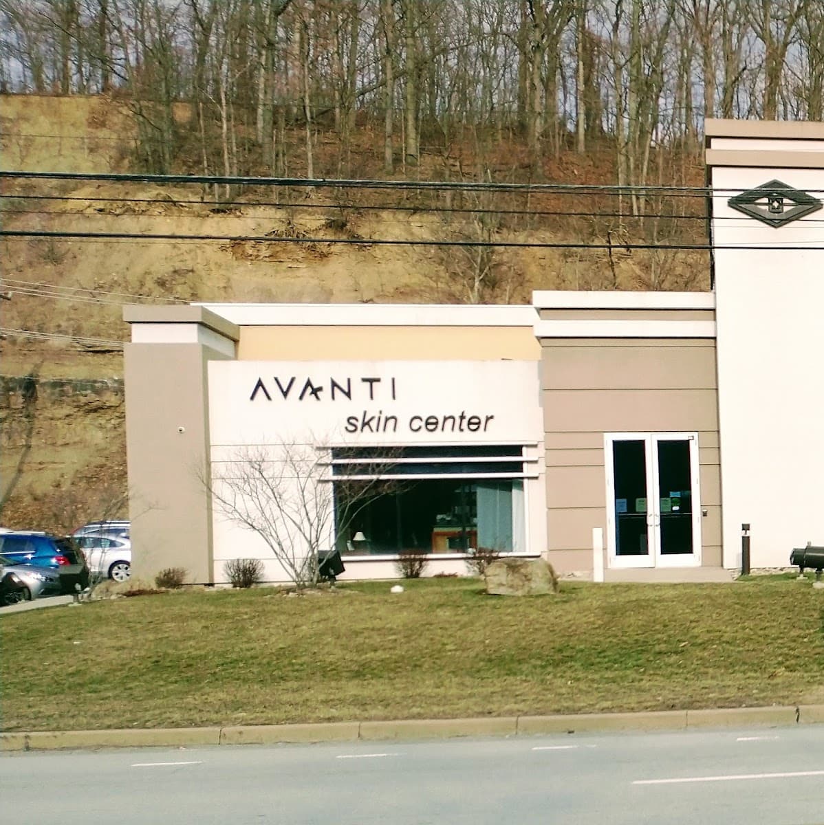 Avanti Skin Center