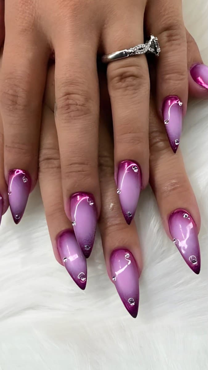 Vietnamese Nails & Headspa