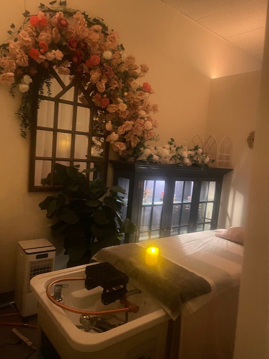 Nozomi Beauty * Head Spa & Massage * photo 1 of 8