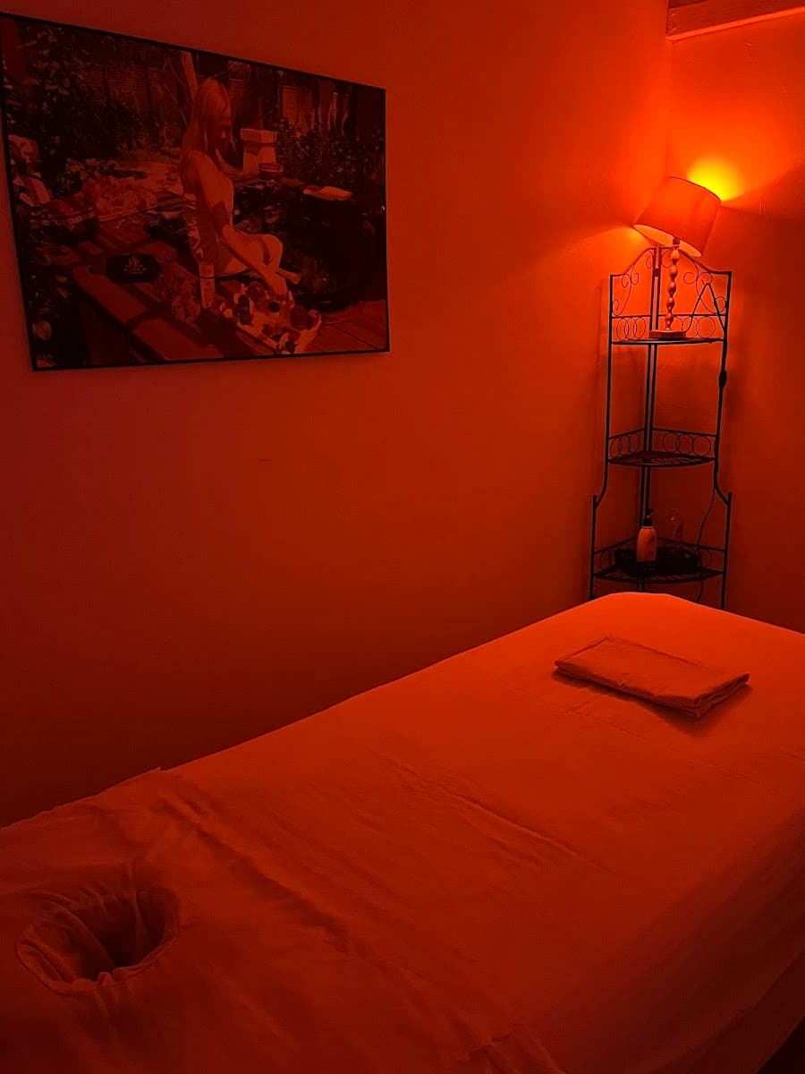 Pamper Spa Massage
