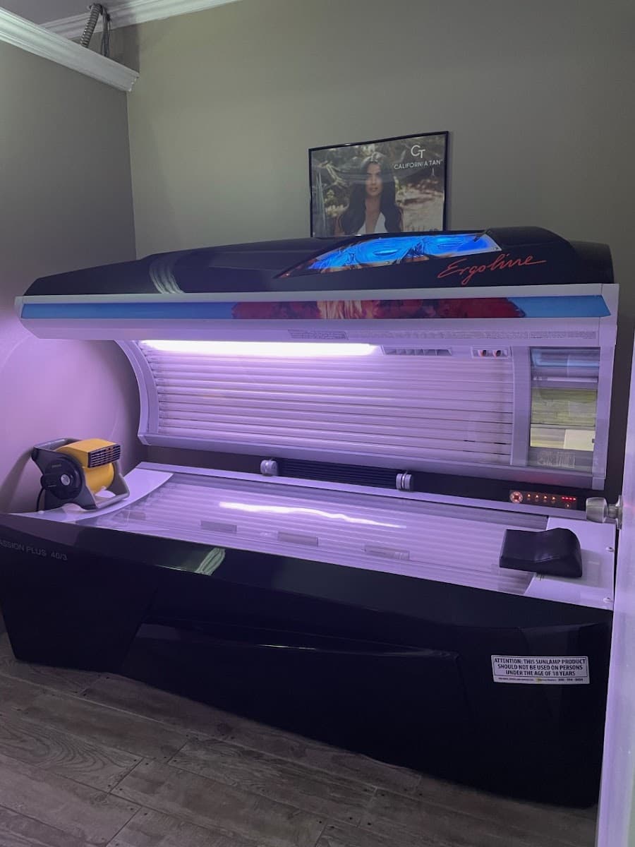 Chili Pepper's Tanning & Wellness