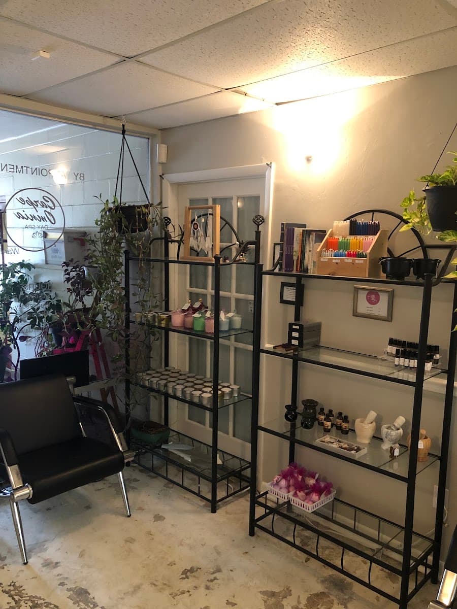 Carpe Omnia Day Spa photo 1 of 6