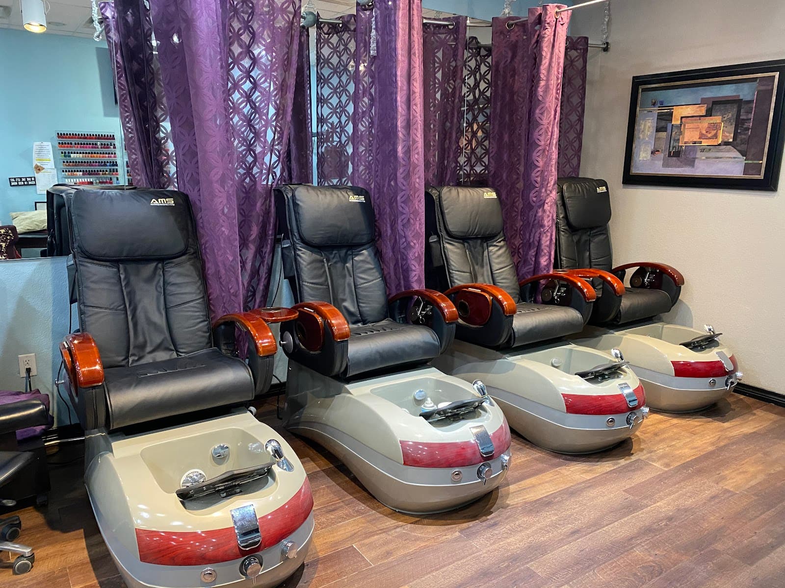 LaDeboNa Salon and Dayspa photo 1 of 8