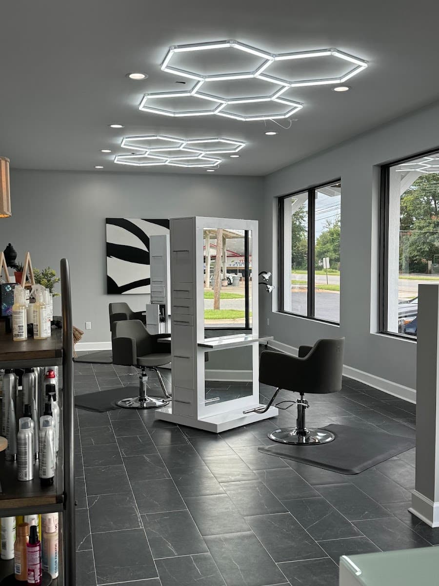 Stephanie Renee's Salon and Med Spa photo 1 of 8