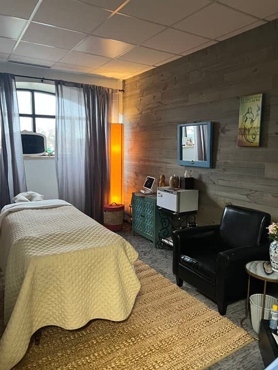 Grosse Ile Massage at The Apothecary Club