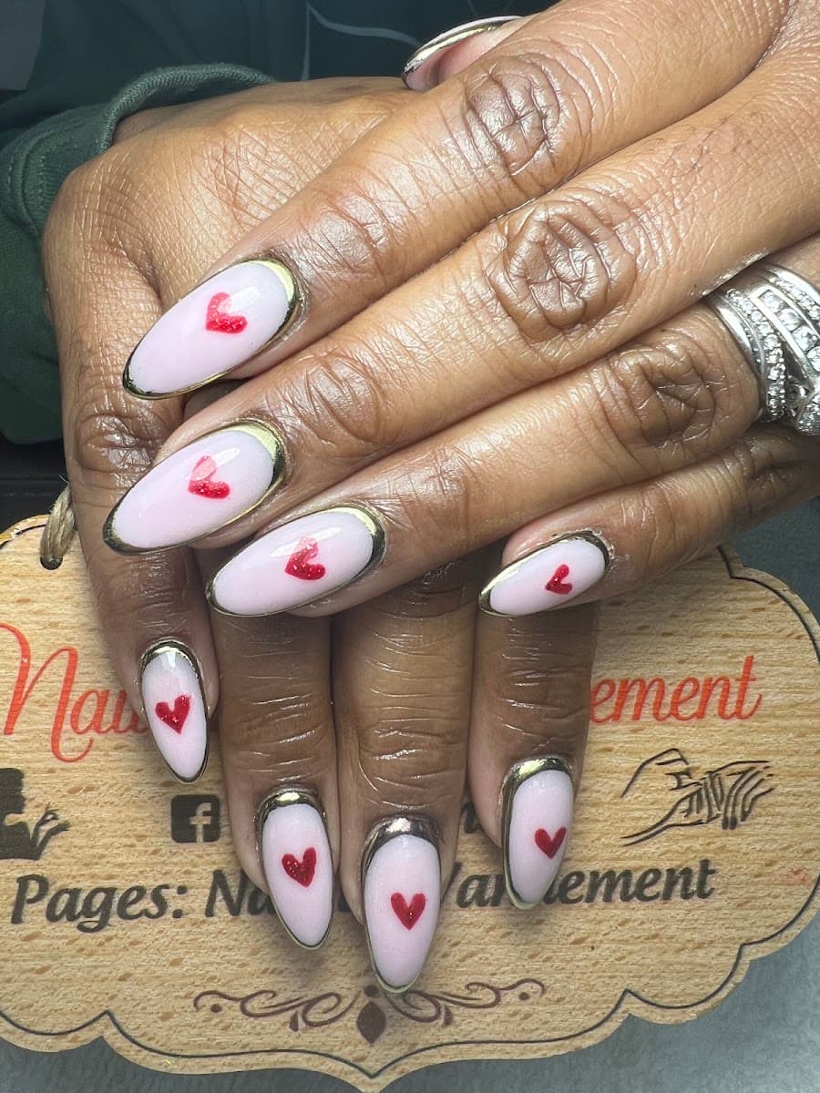 Sky Nails LLC