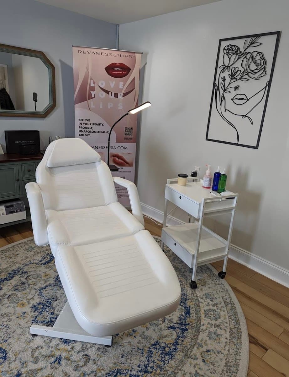 Natural Aesthetics by Linda, LLC