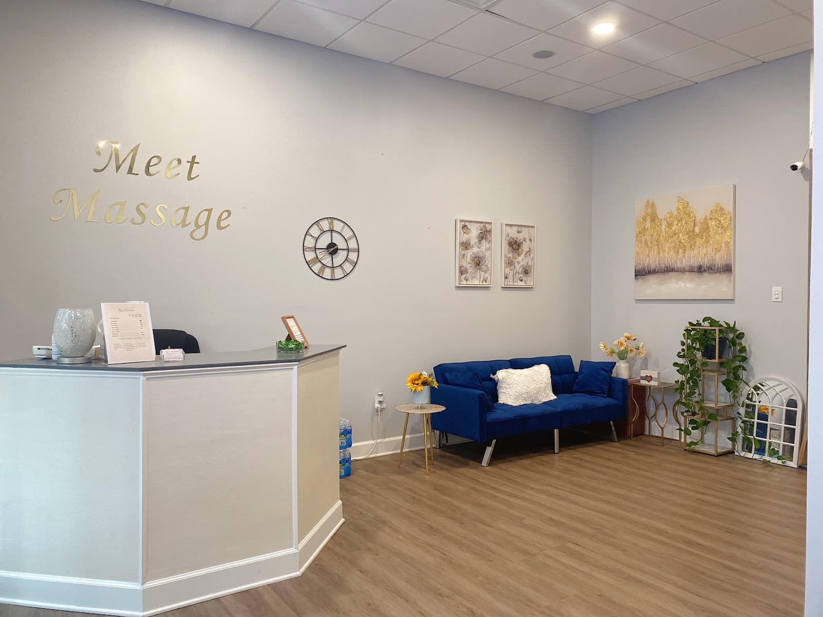 Meet Massage photo 1 of 5