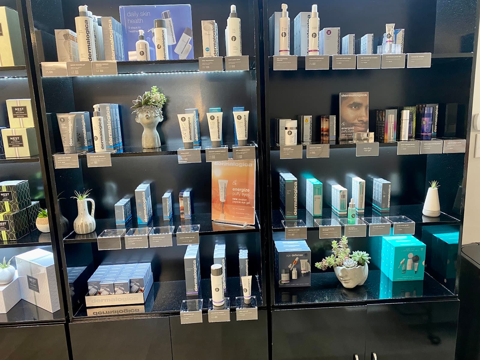 Essence Salon and Day Spa