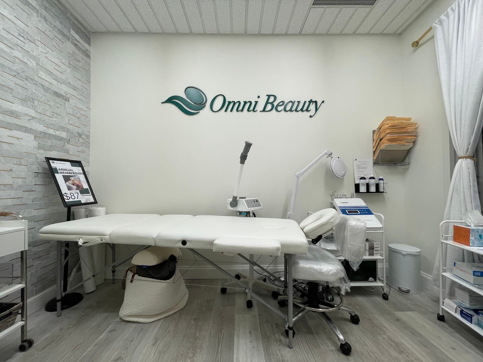 Omni Beauty Spa photo 1 of 8