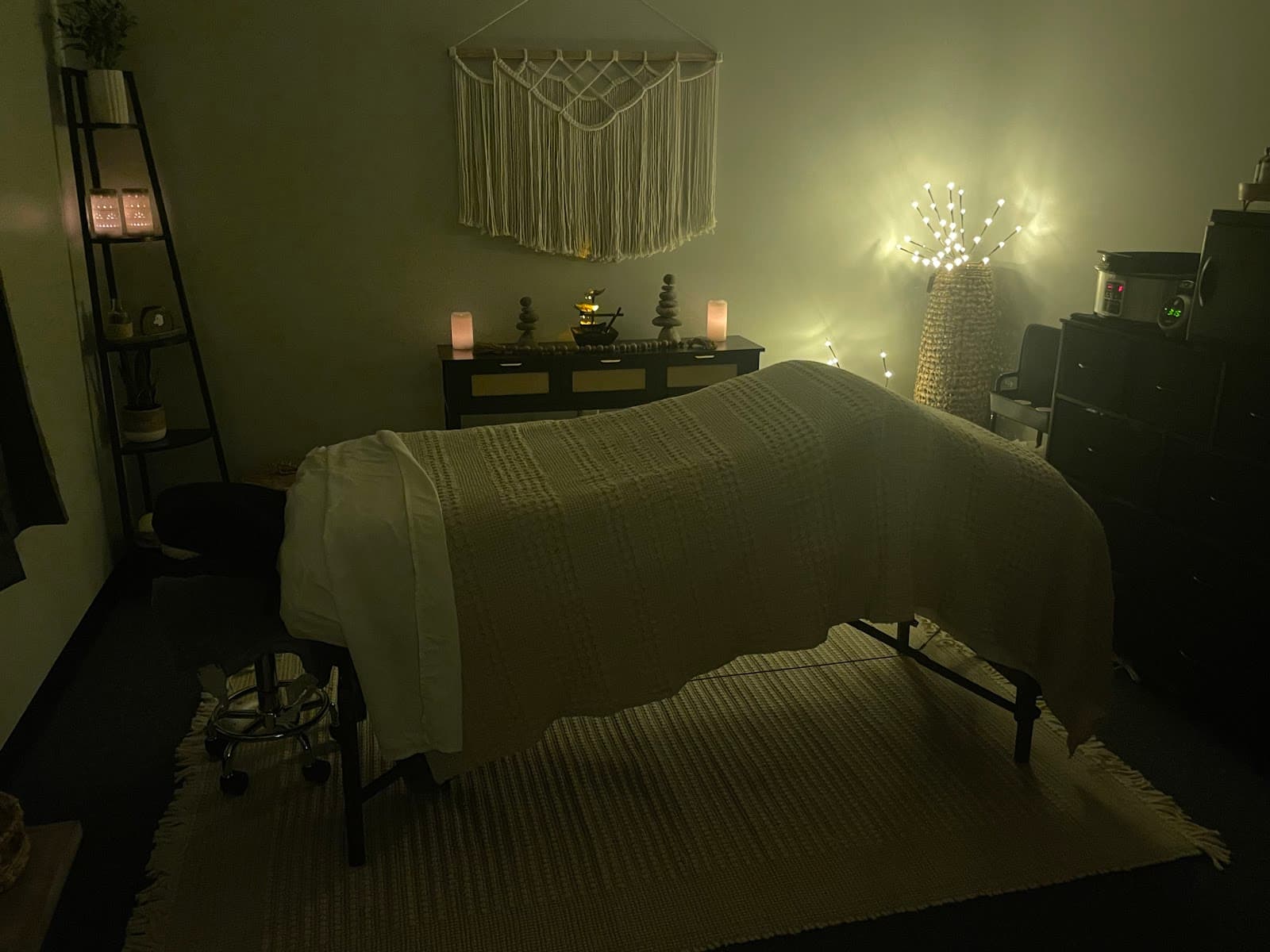 Flow Wellness Spa LLC (A Women’s Wellness Retreat) photo 1 of 6