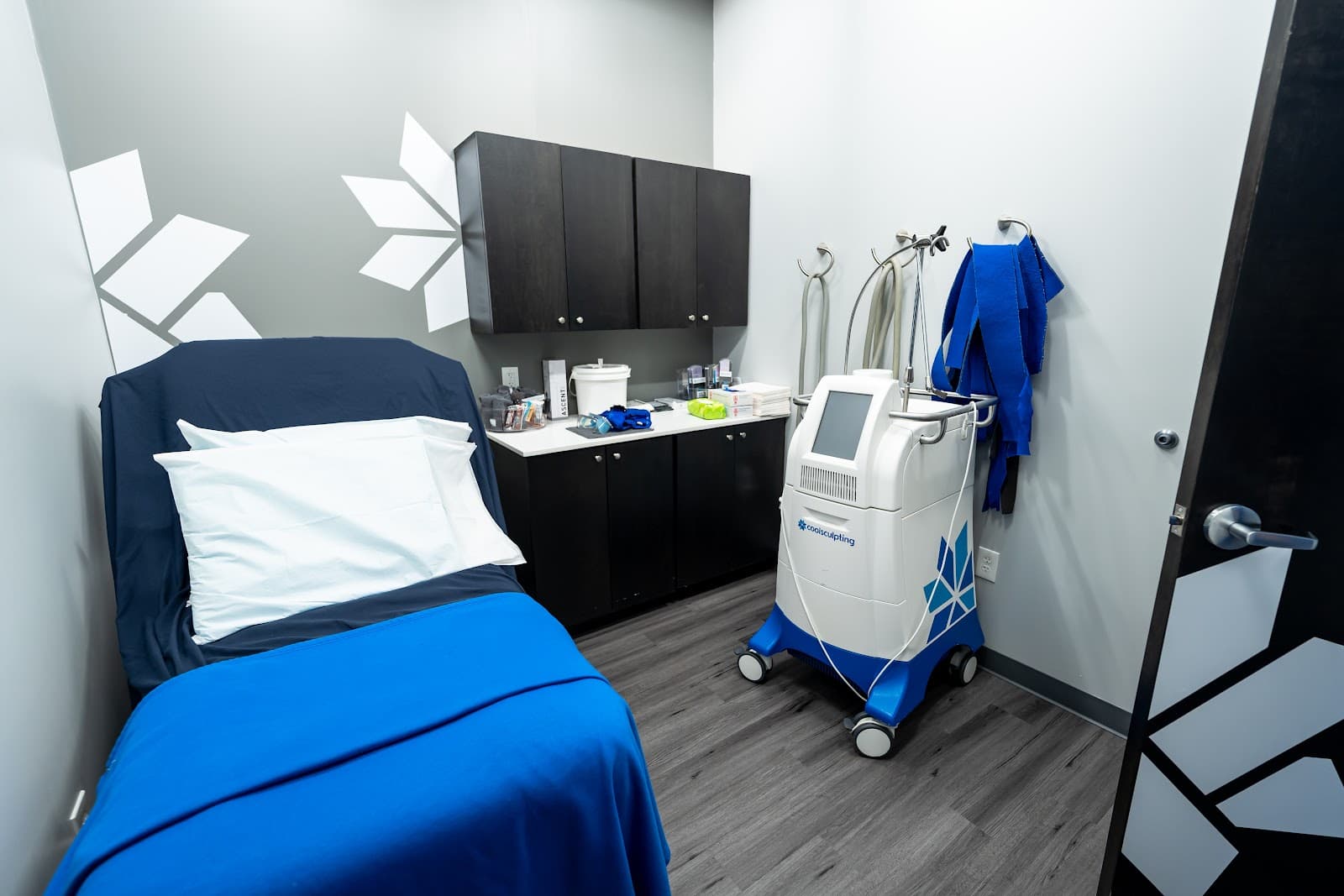 UniQ Laser Center