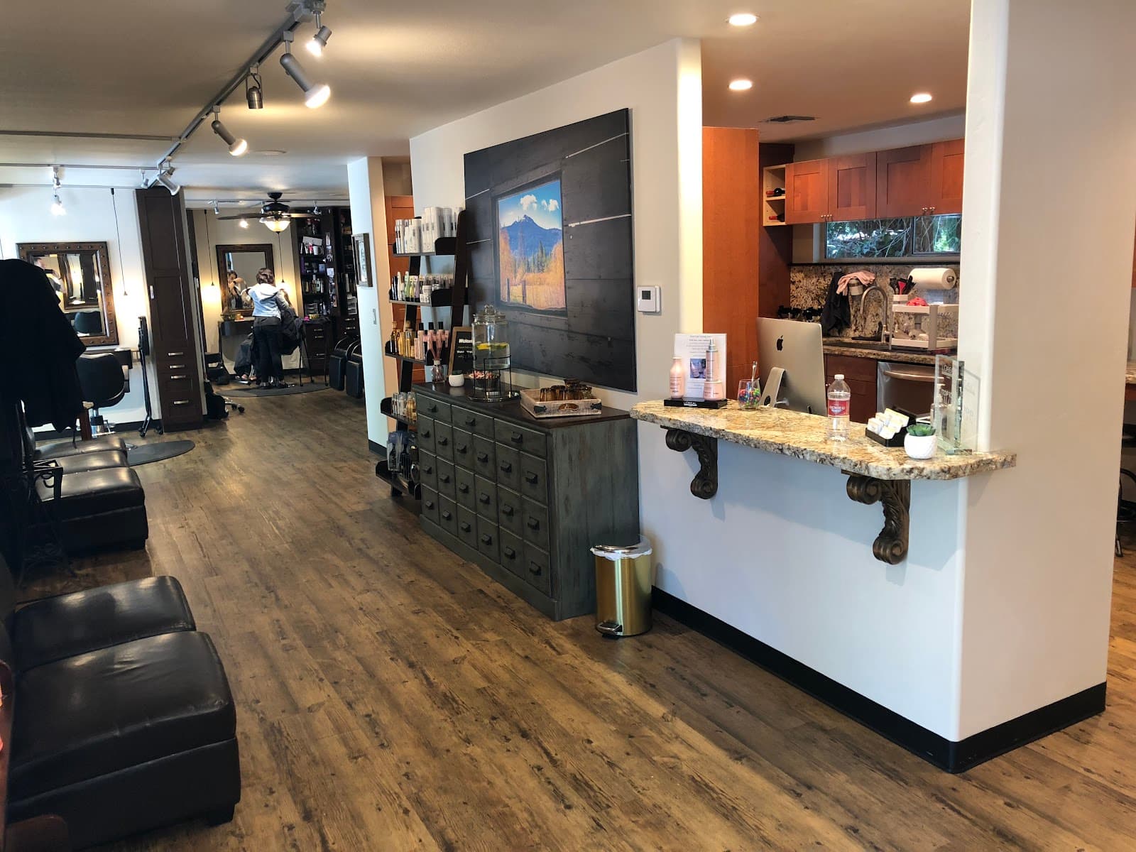Bellezza Cristali's Hair Salon of Danville