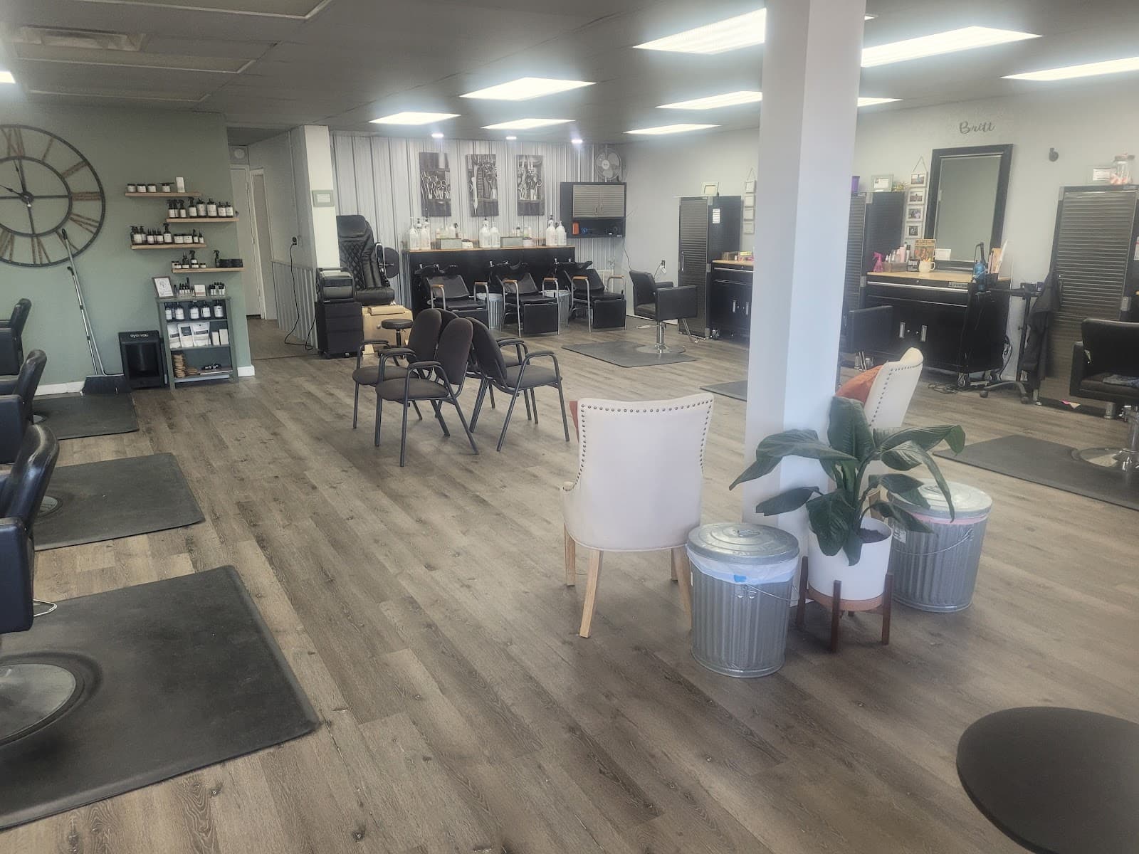 Styles Salon & Spa
