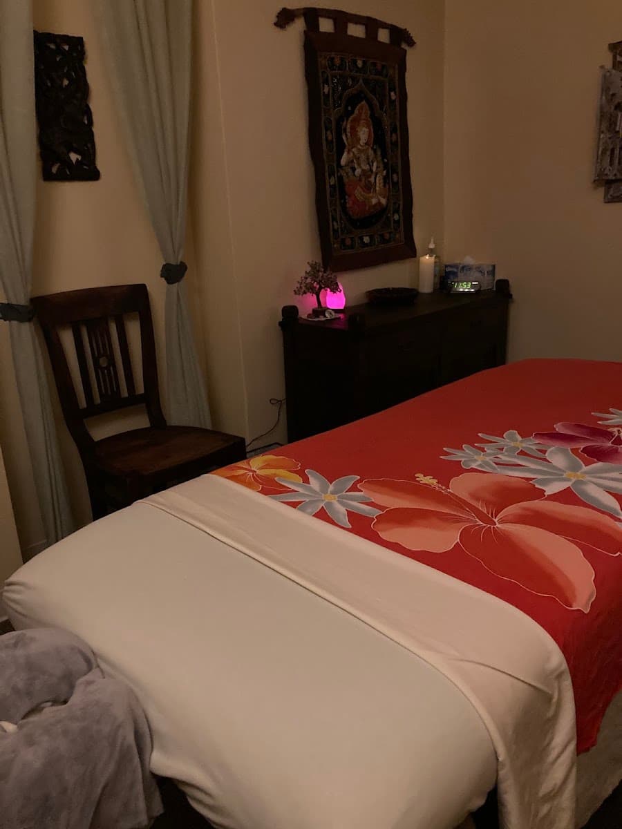 Thai Touch Foot and Body Massage LLC photo 1 of 3