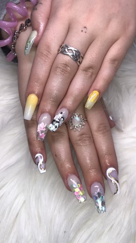 Soak Nail Massage & Spa