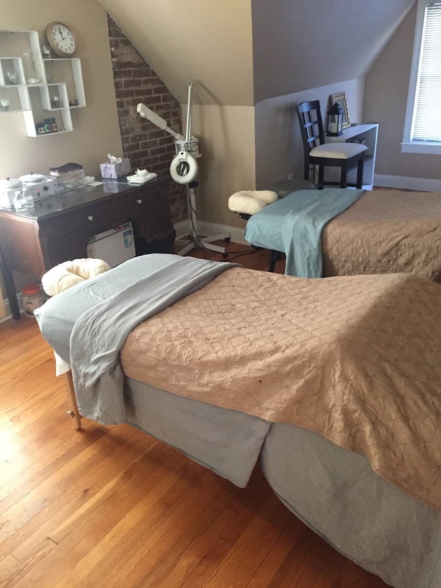 Detente Spa & Salon photo 1 of 5