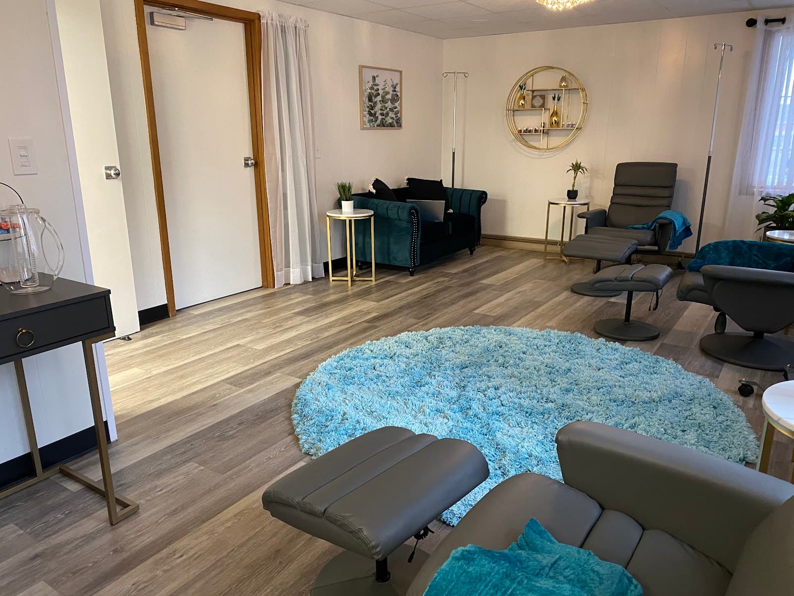 Vivify Hydration Lounge & Medispa photo 1 of 8