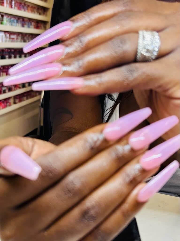 Top Nail Bar (10% discount on any service (Please mention this promotion at checkout)
