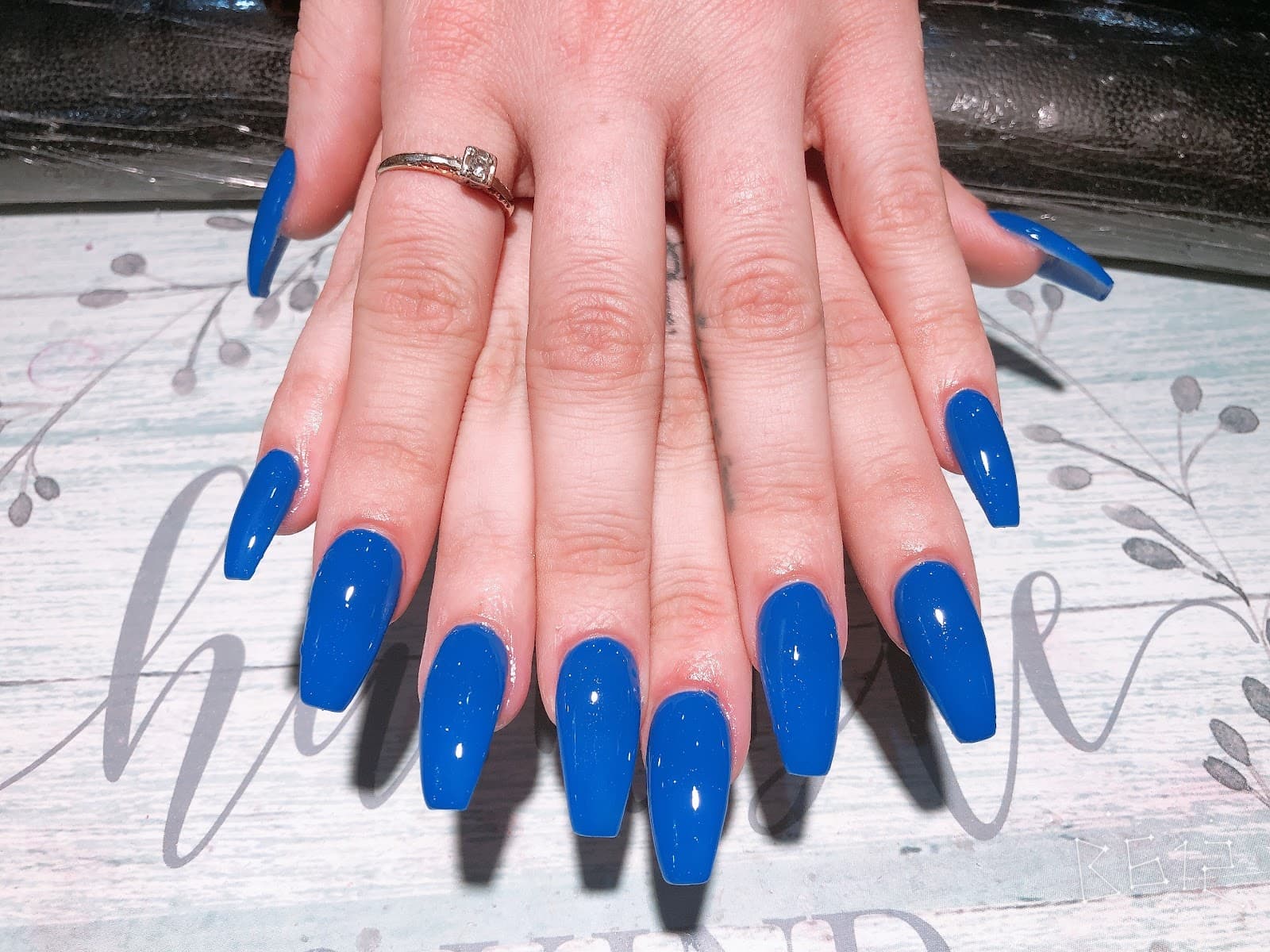 New Apple Nails & Spa