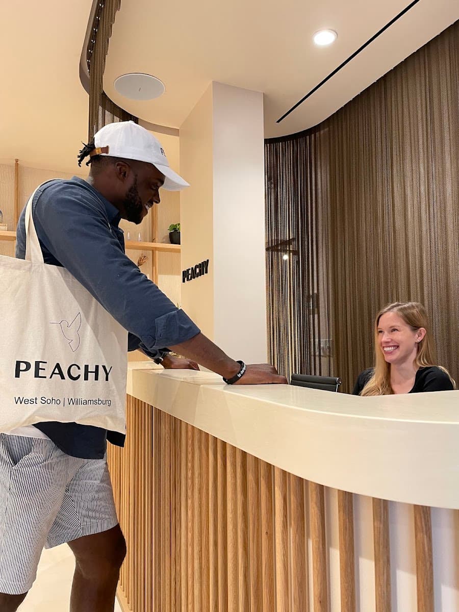 Peachy Williamsburg