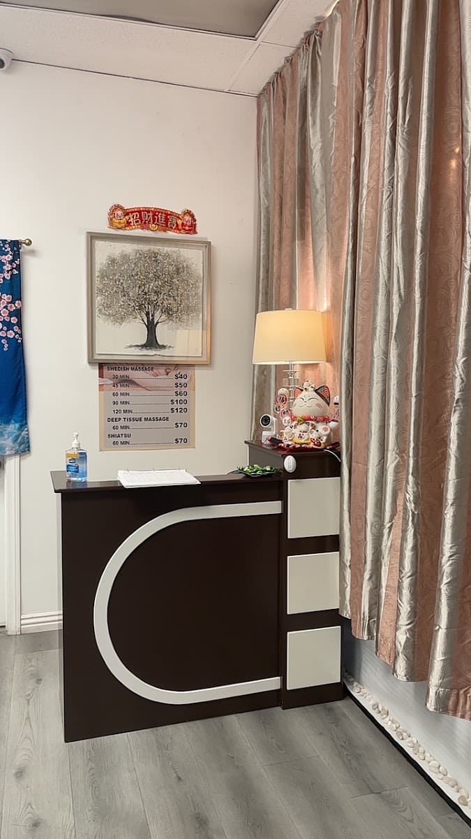 Cozy Massage Spa photo 1 of 7