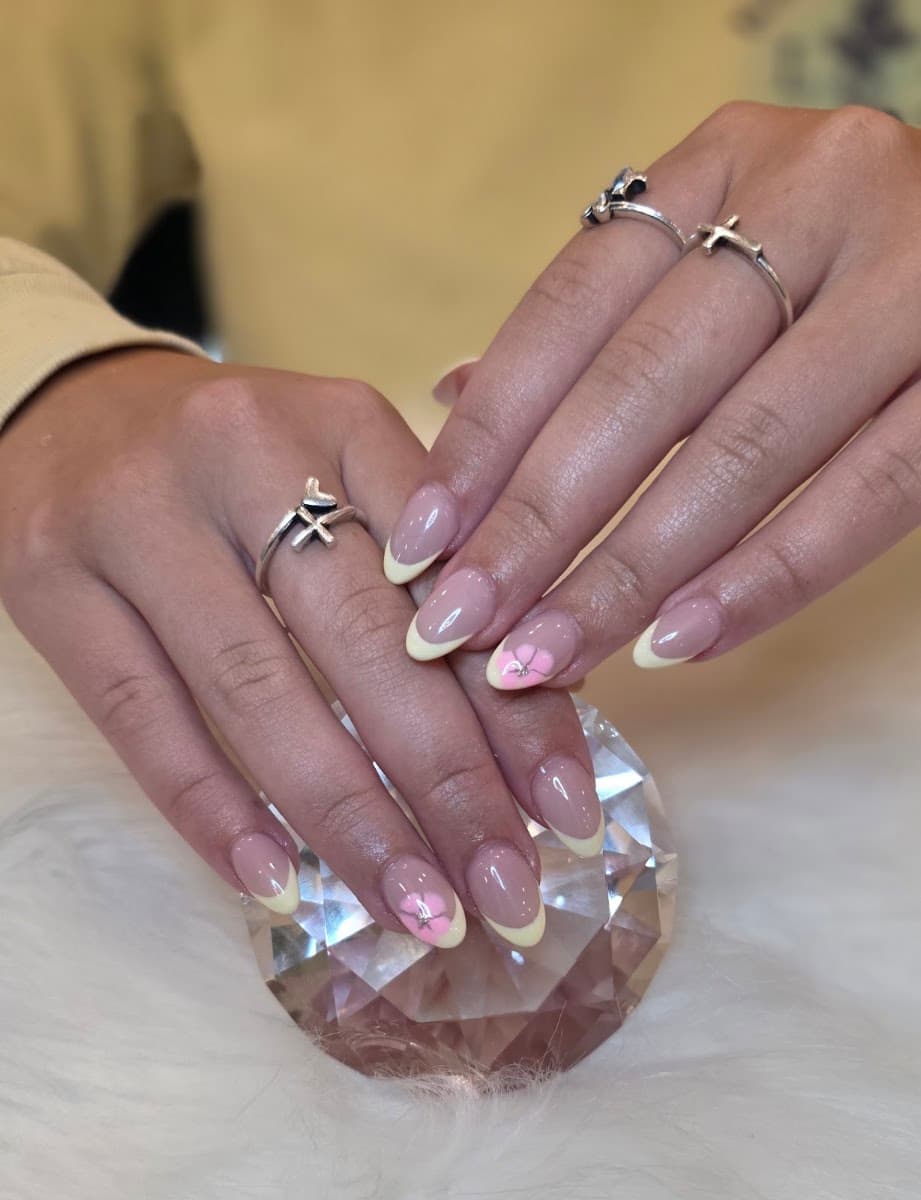 Phoenix Nails & Spa