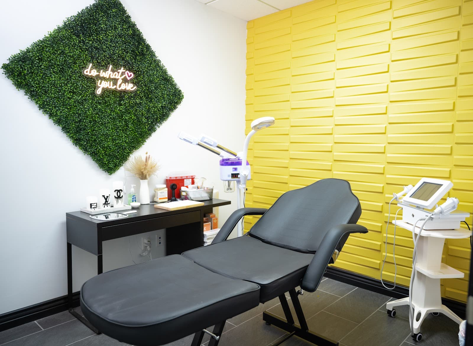 Royal Laser Med Spa