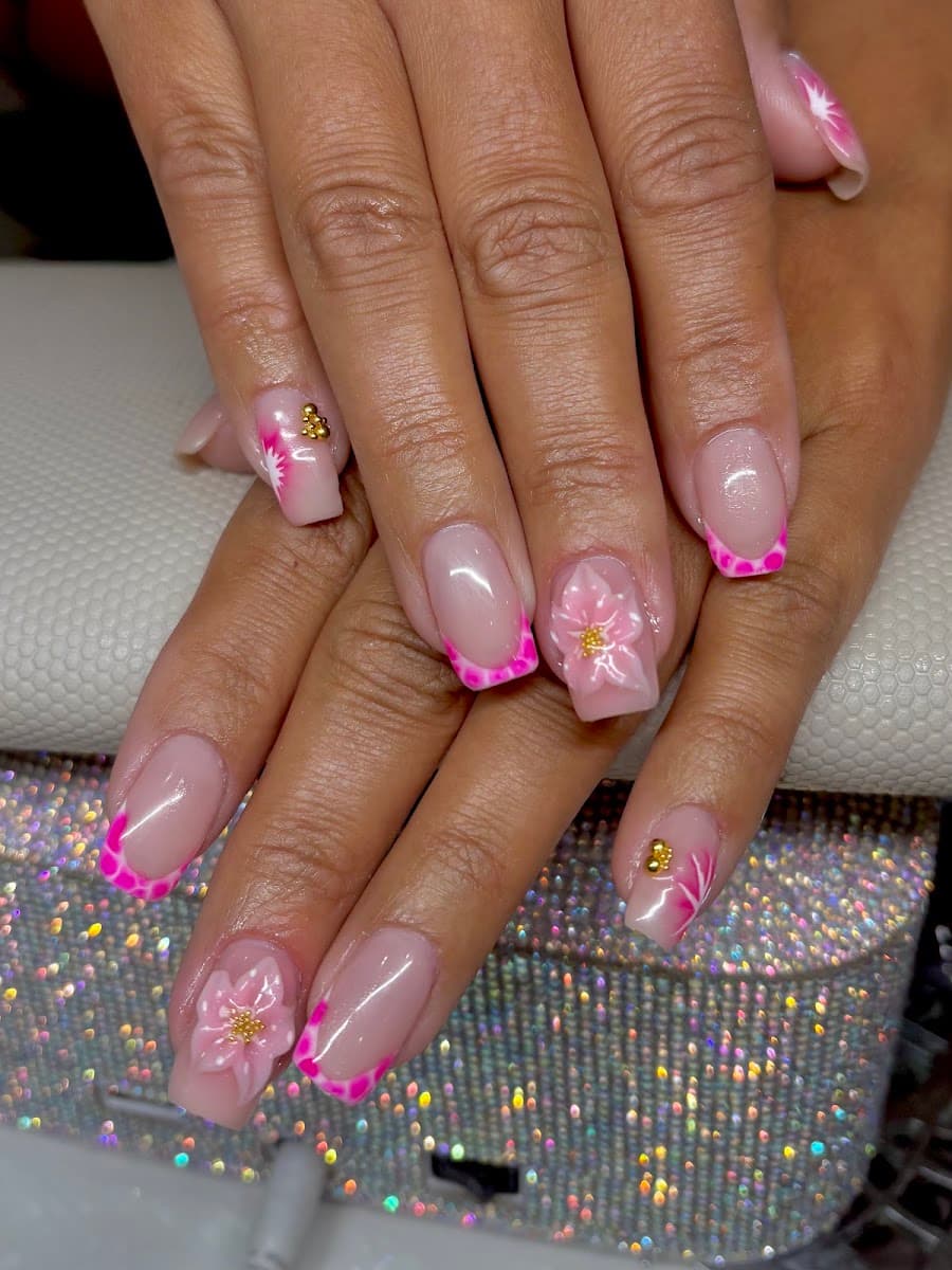 Luna Nails Studio photo 1 of 8