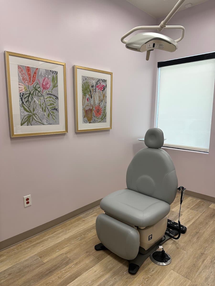 Warthan Amir Dermatology