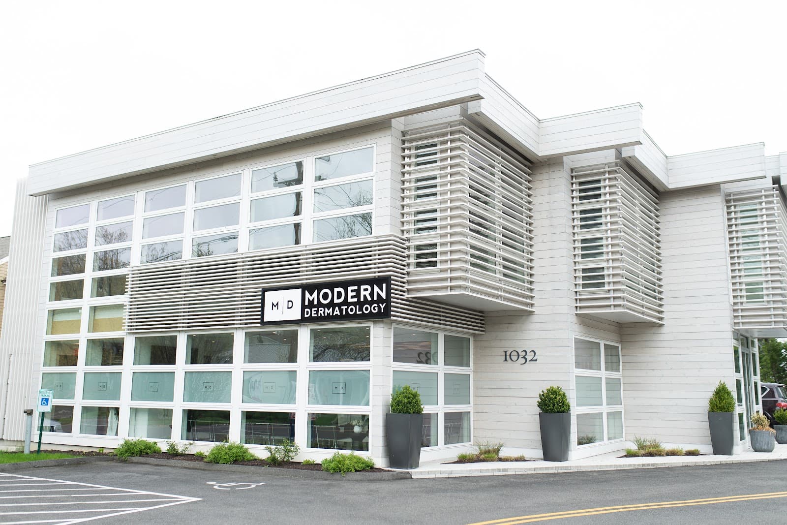 Modern Dermatology - Westport